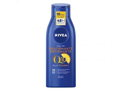 Body milk reafirmante con vitamina C para piel seca Nivea Q10 400 ml.