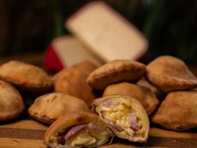 Mini Pastelitos Molones