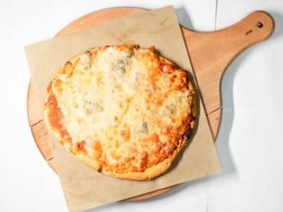 Pizza 4 Quesos