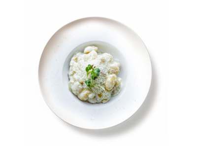 Pasta con salsa cremosa de Gorgonzola y Pera