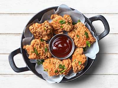 BONELESS CHICKEN PIECES
