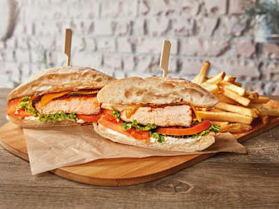 BLACKENED CAJUN CHICKEN SANDWICH