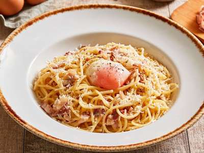 SPAGHETTI ALLA CARBONARA