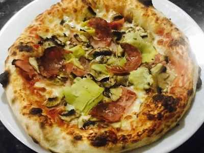 Pizza Capricciosa Mediana