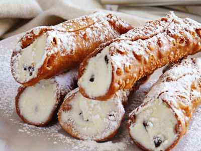 Canolo De Ricotta Dulce