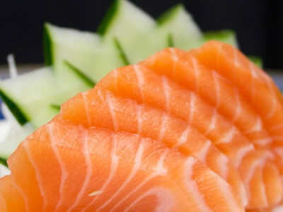 Sashimi de salmón