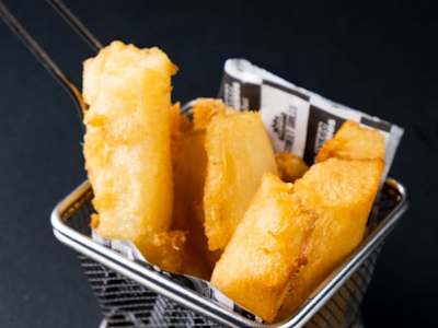 RACIÓN DE YUCA FRITA