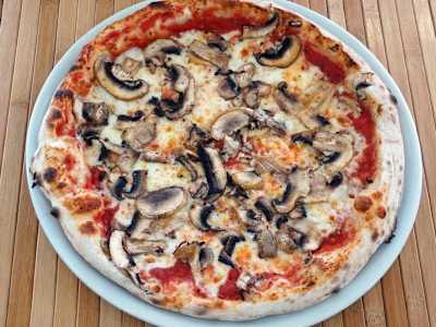 Pizza Funghi Mediana