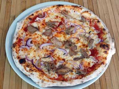 Pizza Tonno Cipolle Mediana