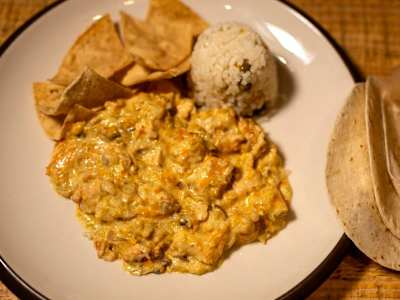 POLLO FLOR DE CALABAZA