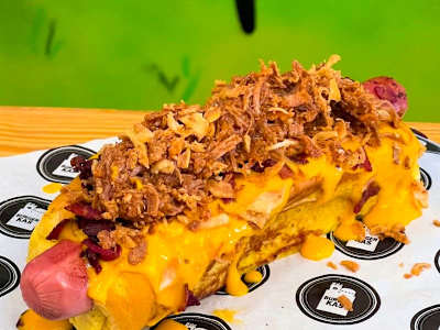 Hot Dog Pulled Pork