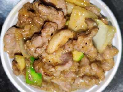 70. Ternera Añojo al Curry y Leche de Coco