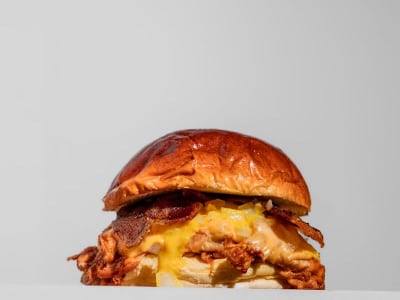 Cinnamon Bacon Pulled Pork burger