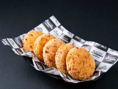 AREPITAS FRITAS CON NATA CRIOLLA (5UND)