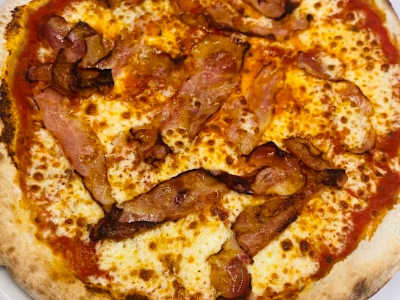 Pizza Bacon Mediana