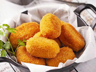 Croqueta de Cochinillo y Manzana (5 uds.).