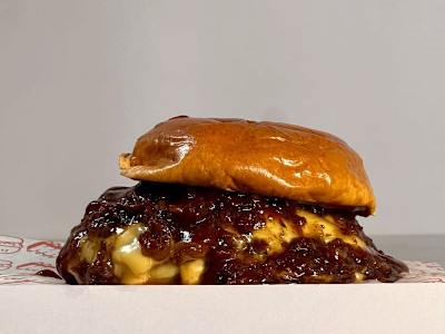Bacon Ronstar burger