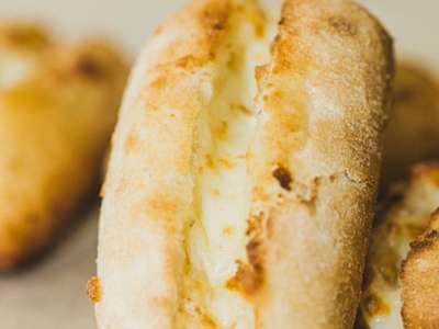 Pan de ajo con queso (4u)