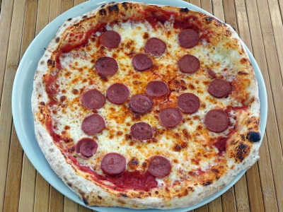 Pizza Salchicha Mediana