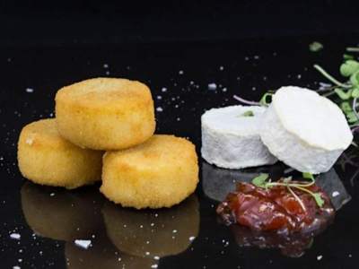 Medallon queso camembert empanado (5 unidades)