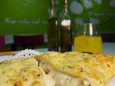 CALZONE DE POLLO