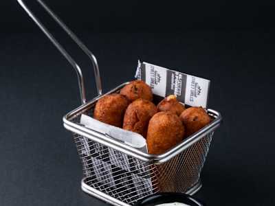 TEQUEÑOS DE PLÁTANO (MANDOCAS)