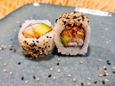 Spicy Gambas Crunch Roll