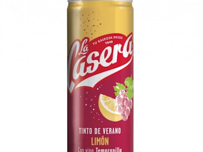 LATA Tinto de Verano con limon
