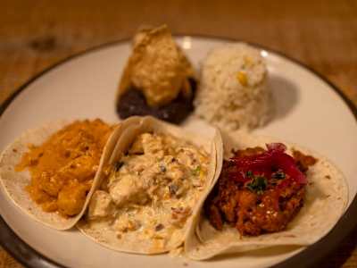 TACOS DE GUISADOS