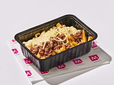 Patatas Con Carne y Queso