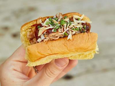 Brioche de Costilla con salsa BBQ