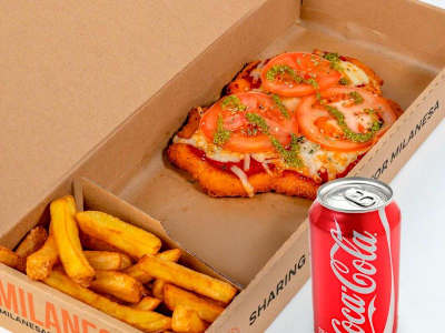 Combo Coca Cola Milanesa de Pollo Napolitana