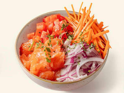Poke Pequeño Salmón Tahiti.