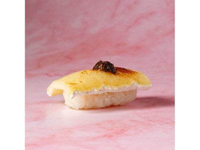 Nigiri Brie Flambeado con Trufa (2 uds)