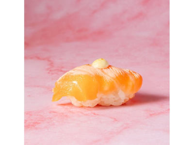 Nigiri de Salmón Aburi con  Mayonesa  De Wasabi (2 uds)