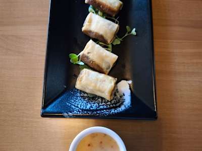 ROLLITO DE RABO DE TORO CON CURRY
