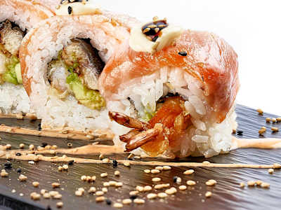 URAMAKI EBI UNAGI