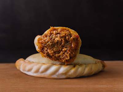 Empanada de Pollo Picante