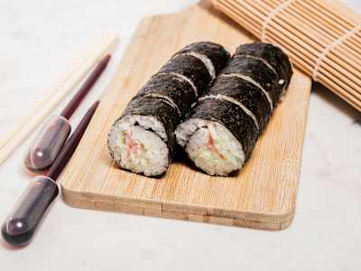 Maki 04 Gambas y Salsa wasabi