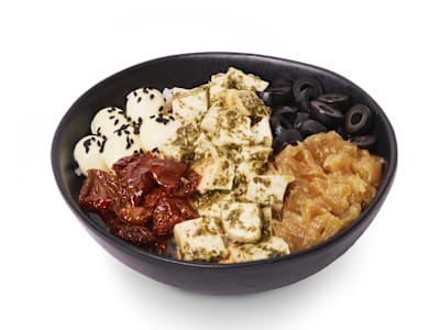 Mediterranean pesto Poke