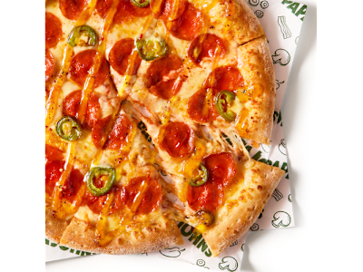 Hot Honey Pepperoni Mediana Fina