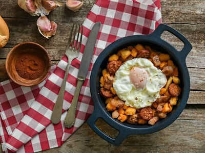 Migas a la pastora, con huevo de corral frito