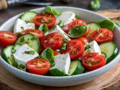 Ensalada Griega de Tomate y Pepino