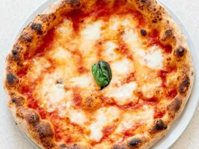 PIZZA  MARGHERITA