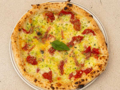 PIZZA MARGHERITA RICCA
