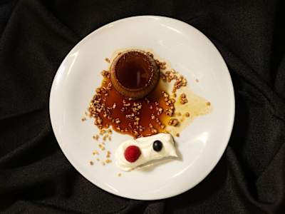 Flan de huevo casero