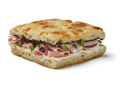 Focaccia  Jamon Y Camembert