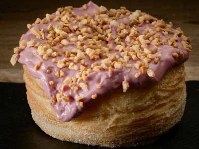 Cronut Cheesecake
