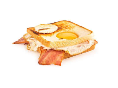 Sándwich bacon, queso Edam y huevo