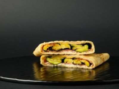 Piadina con Prosciutto Crudo, Philadelphia e Zucchine Grigliate
